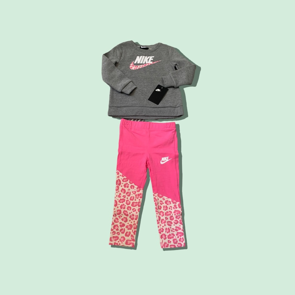 Nike girls!